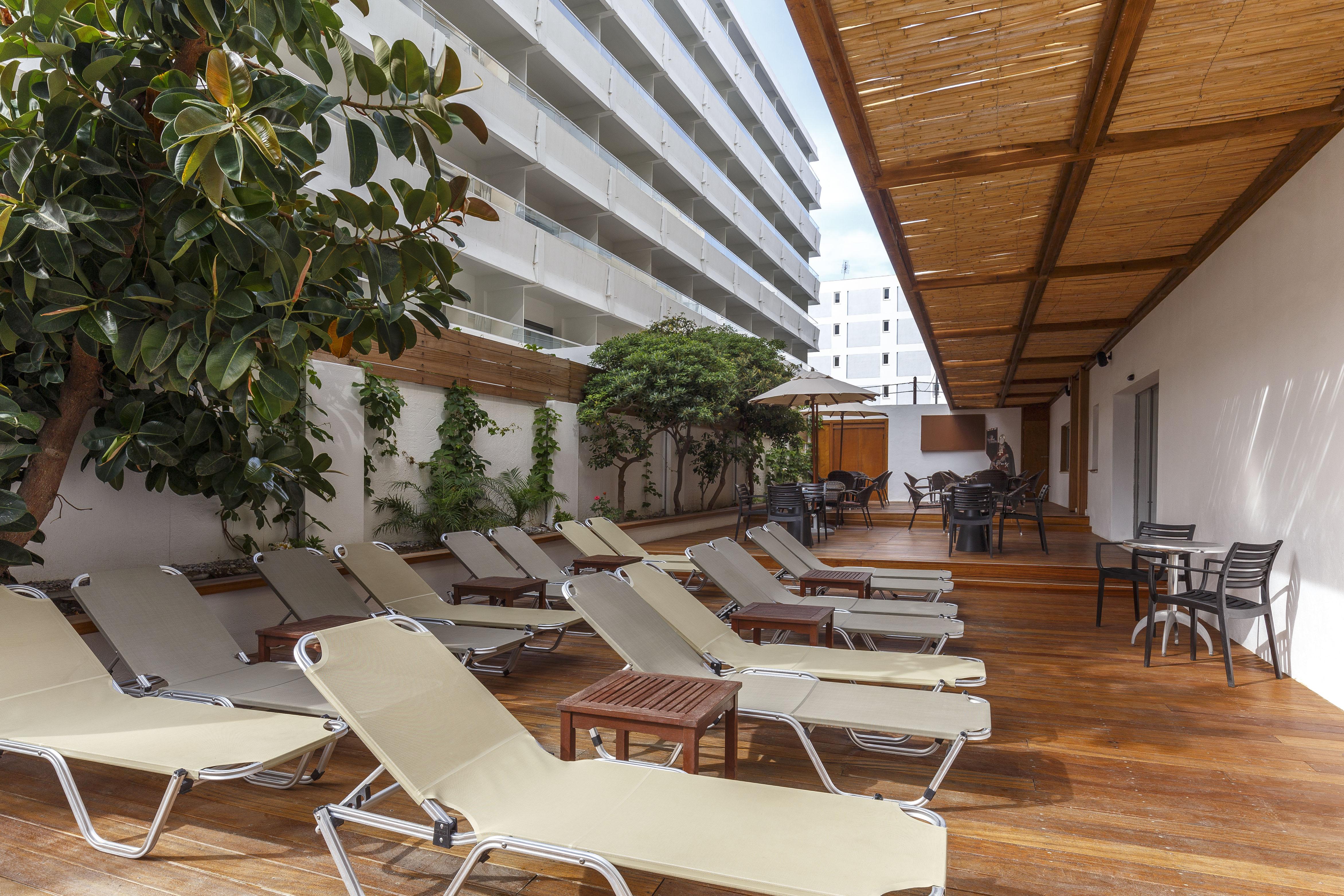 Athena Hotel Rhodes City Екстериор снимка
