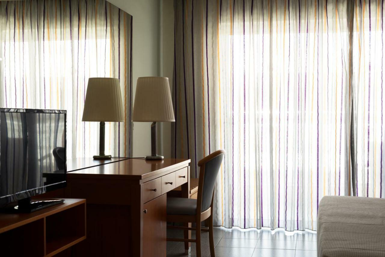 Athena Hotel Rhodes City Екстериор снимка